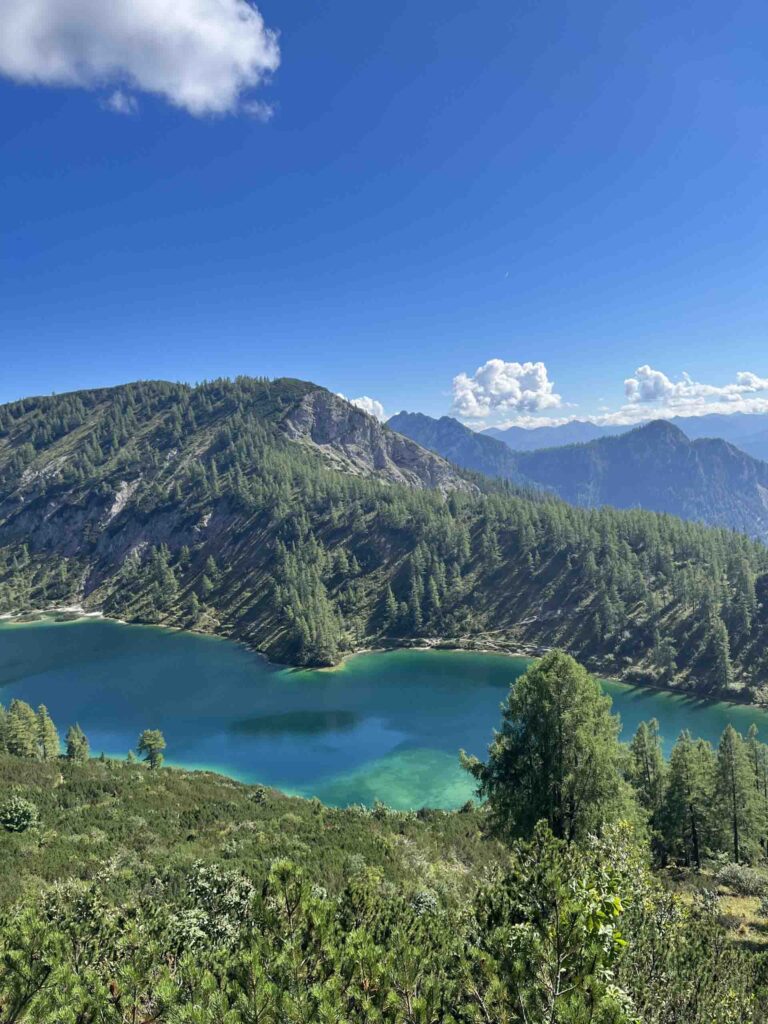 hotel-kanzler-angebot-wandern-ausblick-see